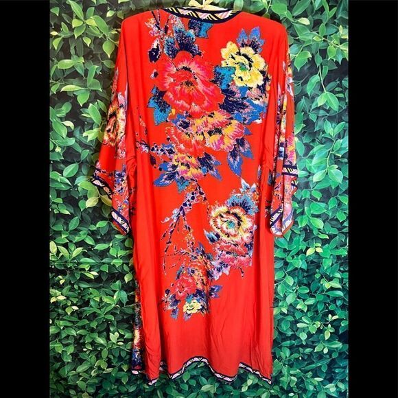 Flying Tomato Kimono   - Picture 2 of 4